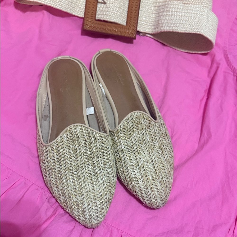 Universal Thread Cream Woven Mules